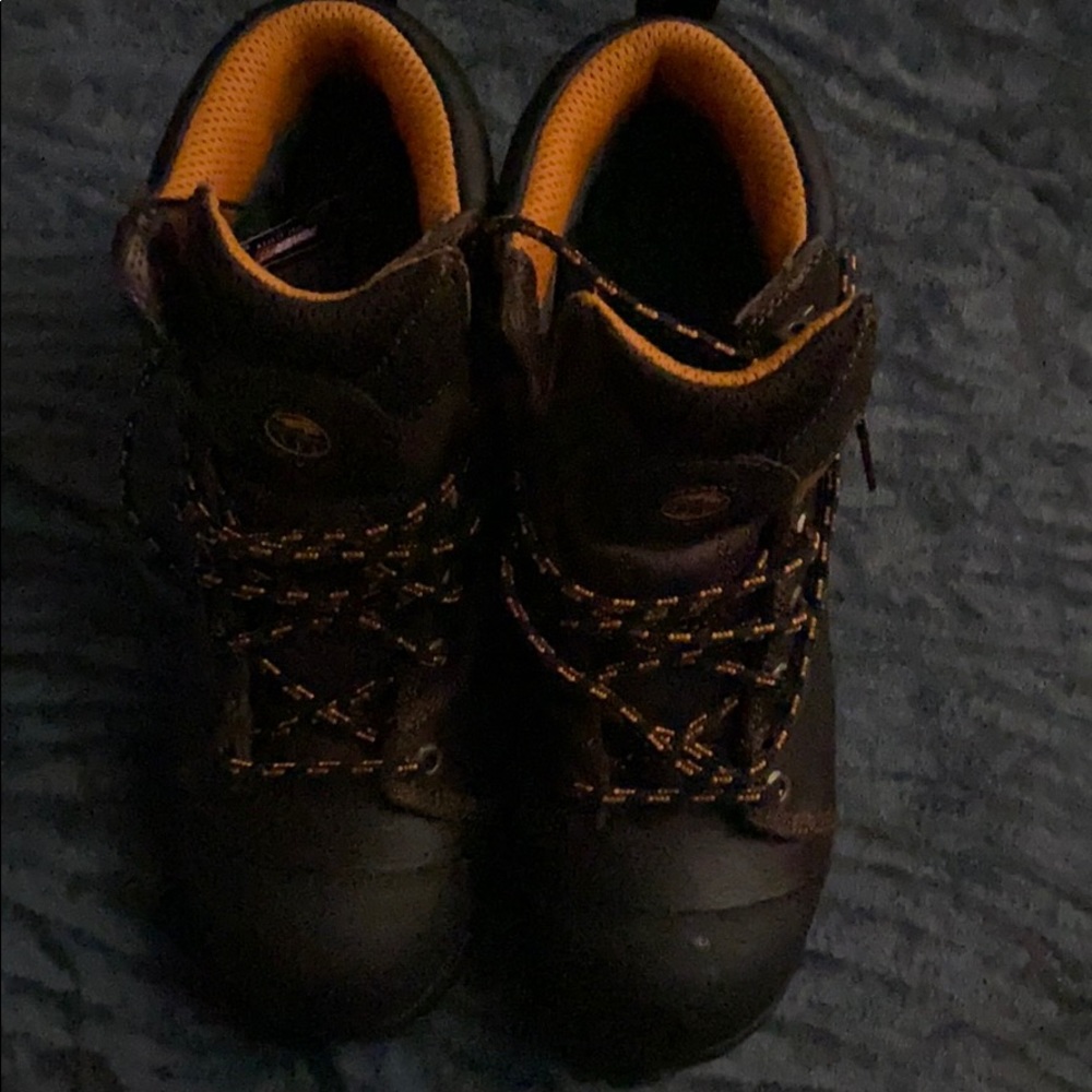 Work boots - Picture 2 of 5